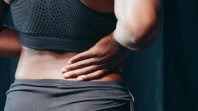Ejercicio guiado para aliviar dolor lumbar