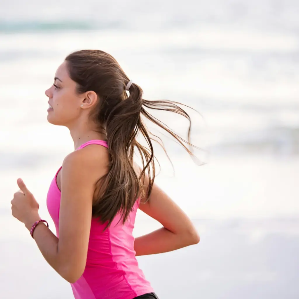 Ejercicio aeróbico para tu salud cardiovascular y bienestar 1 Sesión de ejercicio aeróbico en exterior