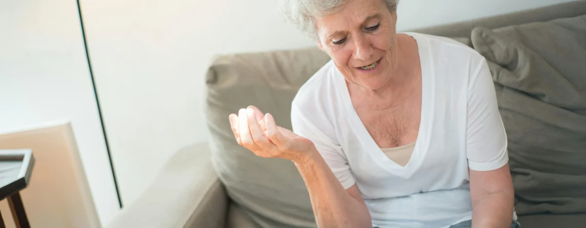Sesión de fisioterapia para artrosis en rodilla