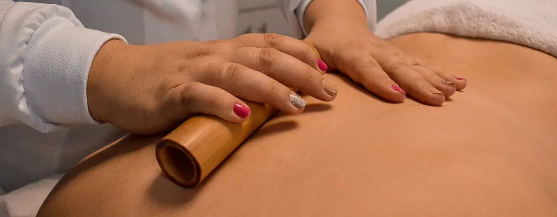 Sesión de kinesiología con ejercicios personalizados